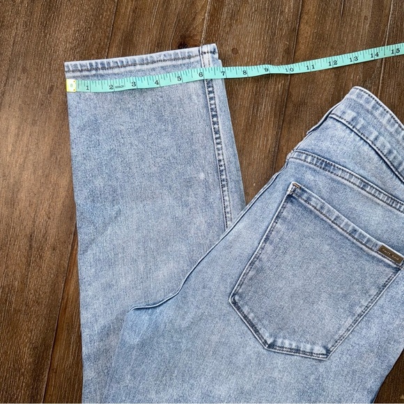 WHBM Sculpt Straight Crop Jeans sz 8 Mom jeans Distressed High Rise Jeans - Picture 2 of 9